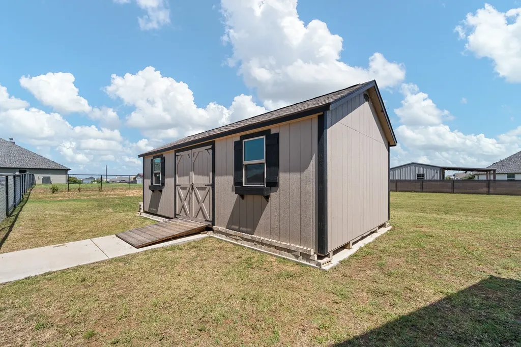 6304 Rustic Edge Street Godley TX 76044