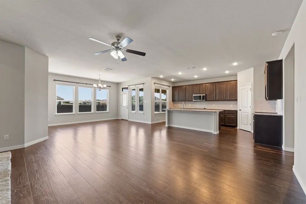6304 Rustic Edge Street Godley TX 76044