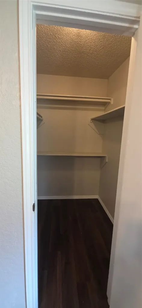 6717 Loma Vista Drive Fort Worth TX 76133