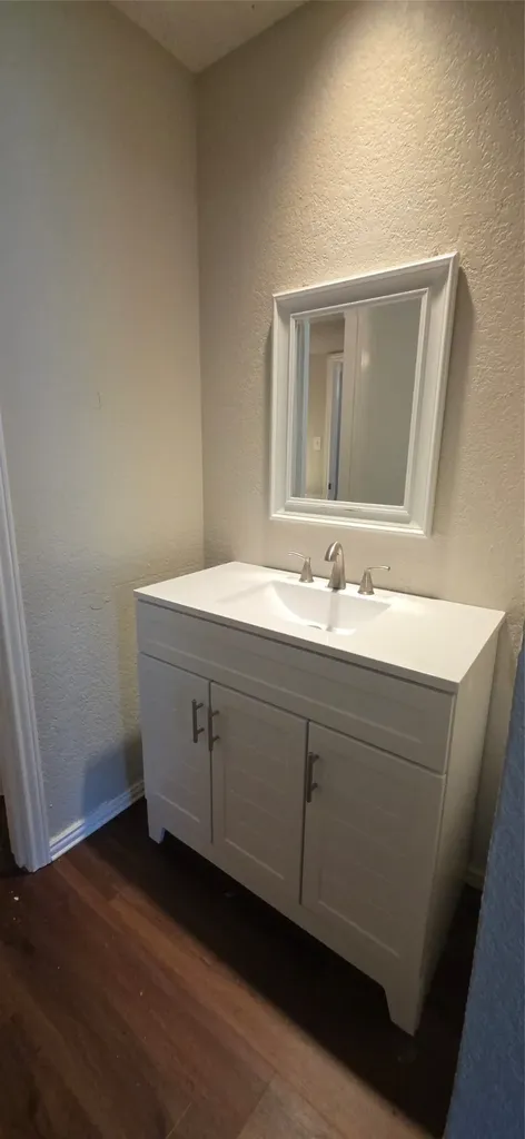 6717 Loma Vista Drive Fort Worth TX 76133