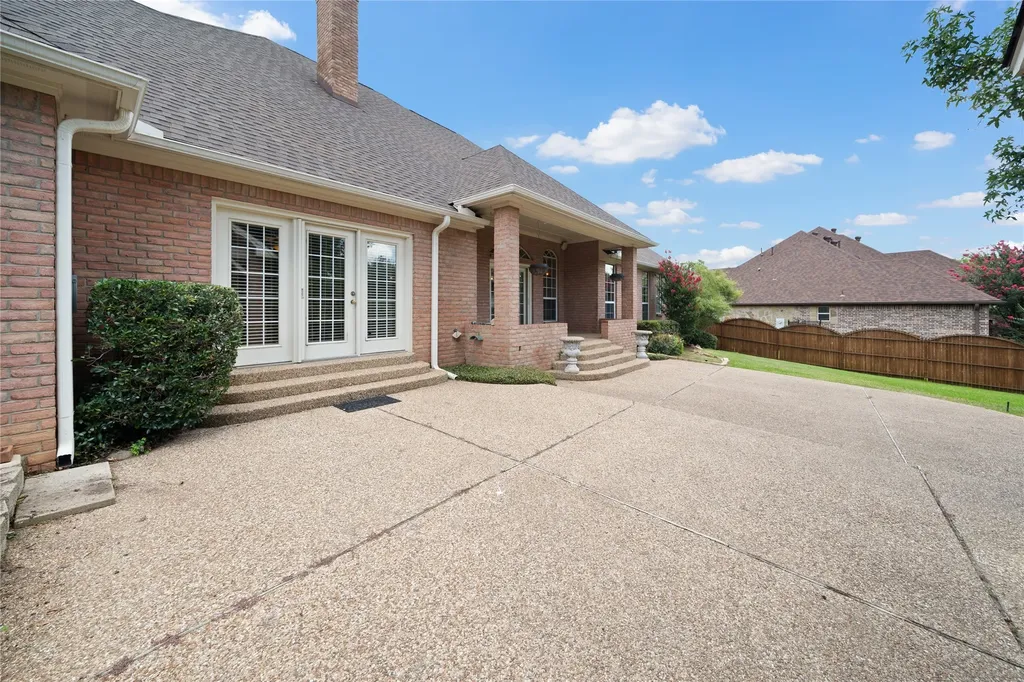 7402 Hollytree Drive Tyler TX 75703