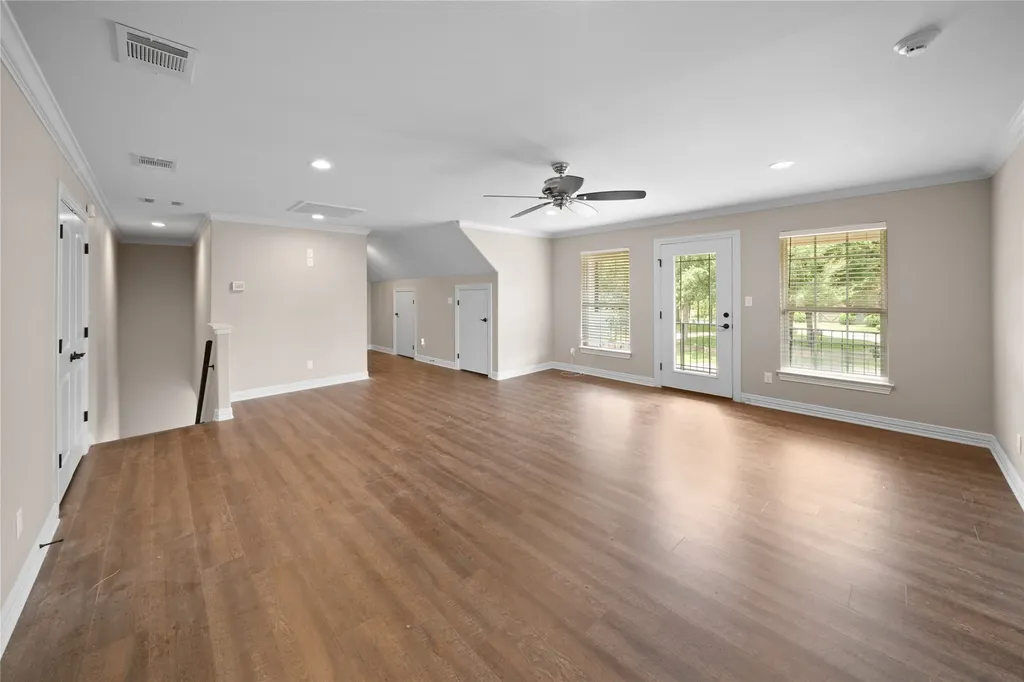7402 Hollytree Drive Tyler TX 75703