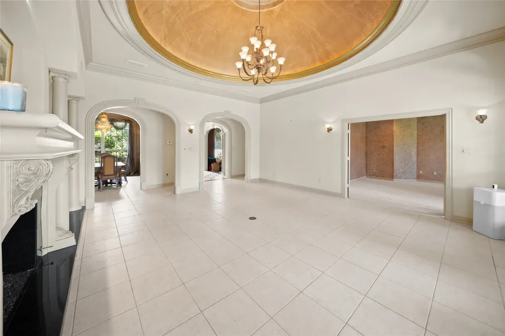 7402 Hollytree Drive Tyler TX 75703