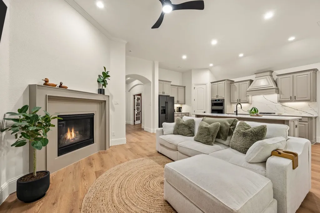 2818 Sheffield Drive Trophy Club TX 76262