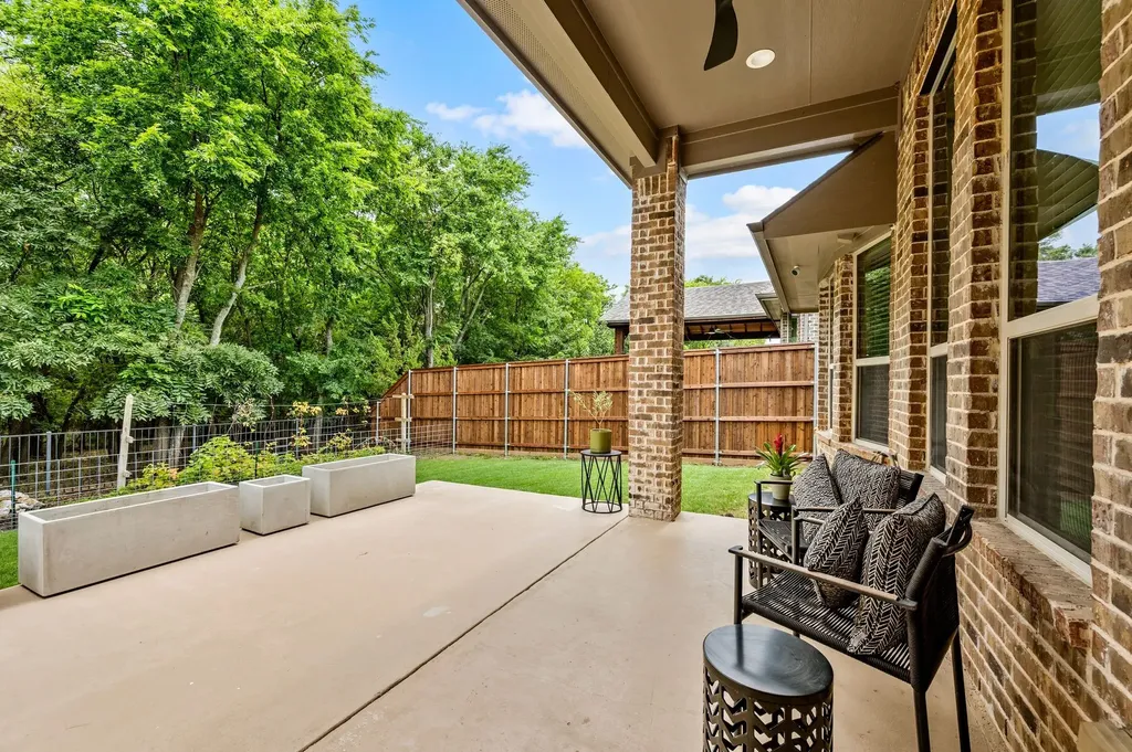 2818 Sheffield Drive Trophy Club TX 76262