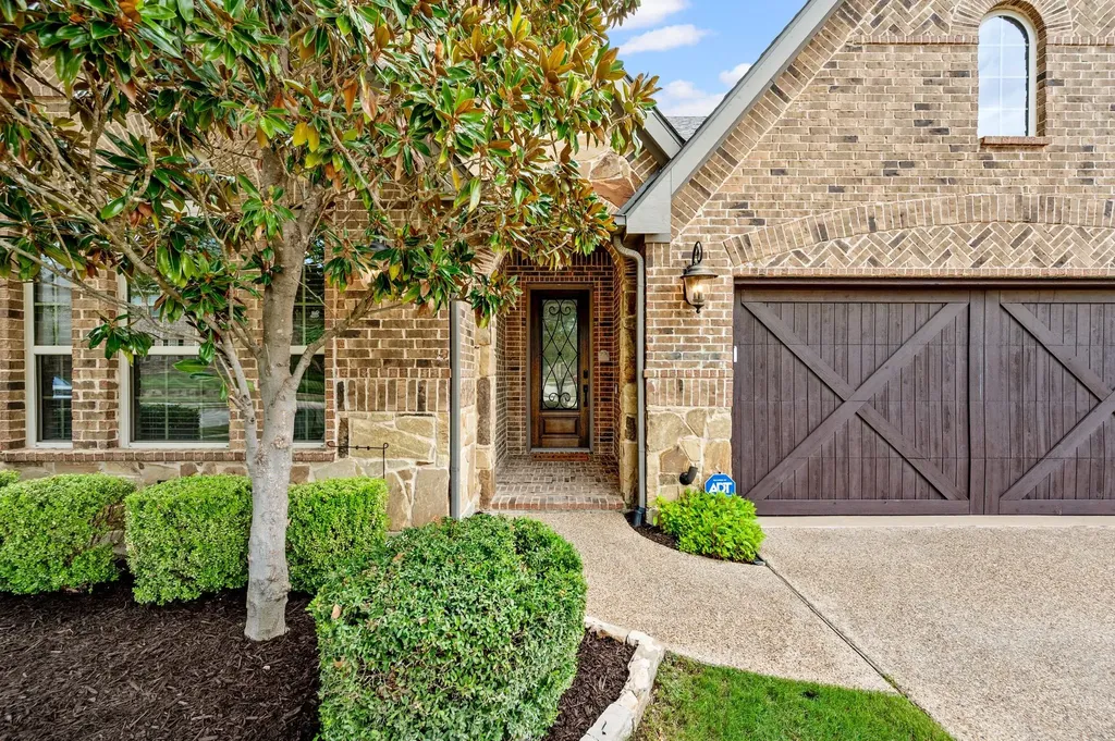 2818 Sheffield Drive Trophy Club TX 76262