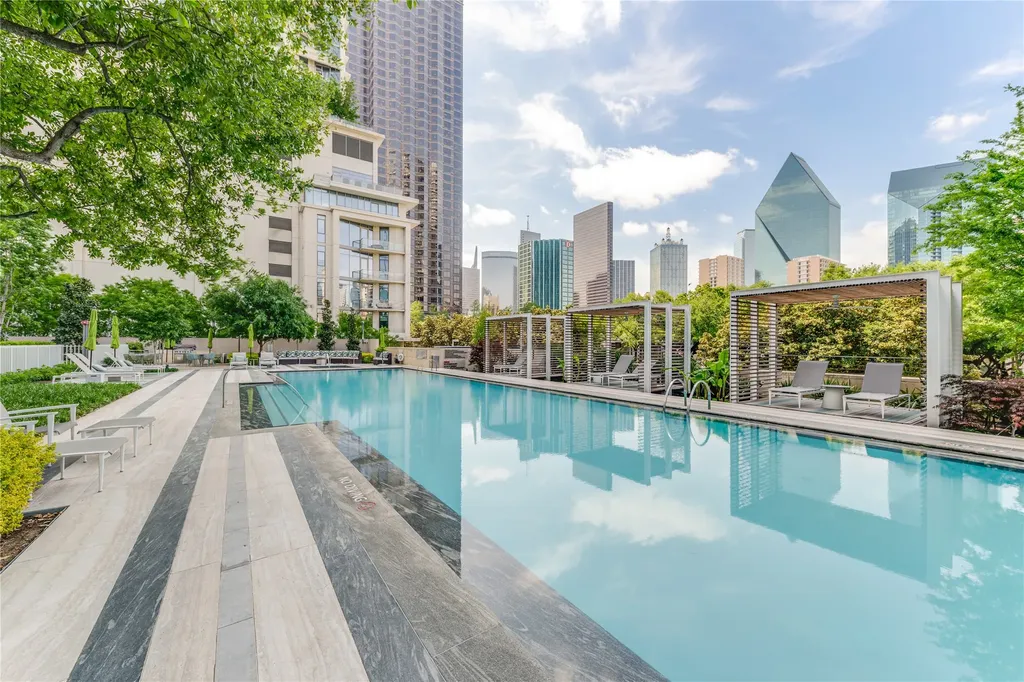 1918 Olive Street Dallas TX 75201