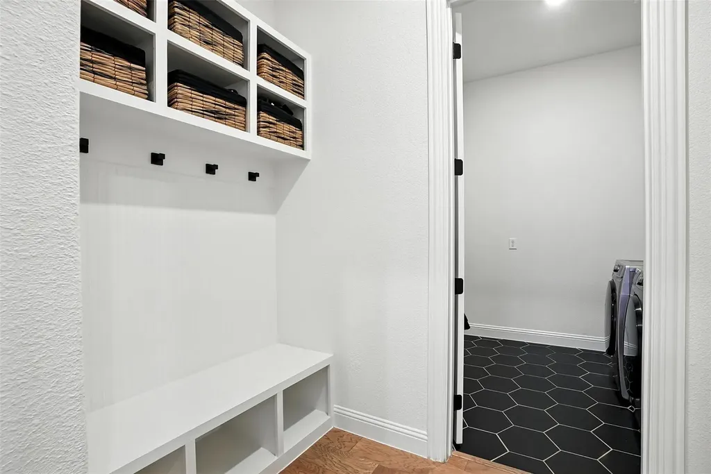 716 Colt Drive Aubrey TX 76227