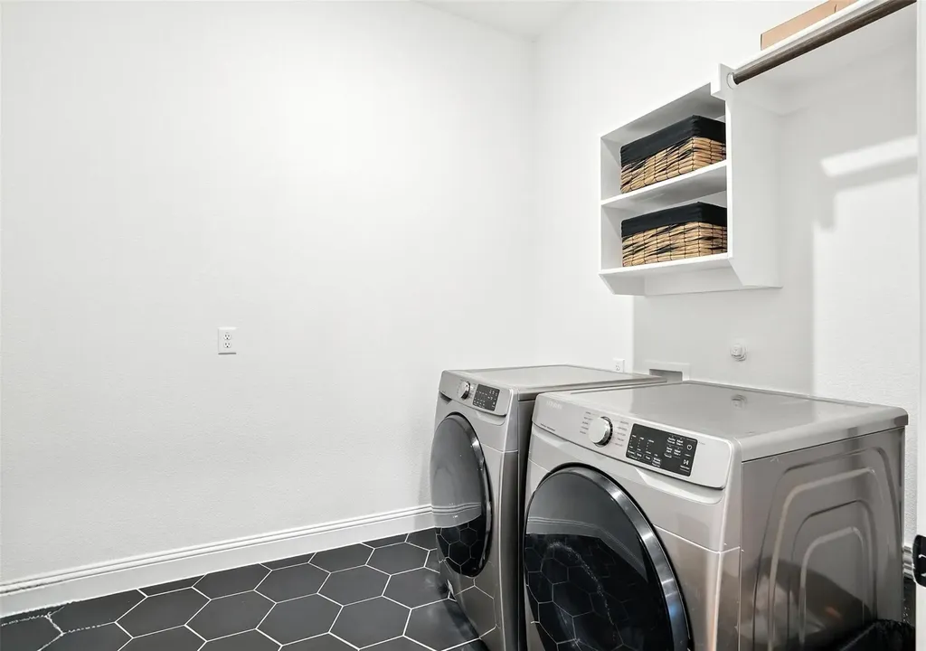 716 Colt Drive Aubrey TX 76227