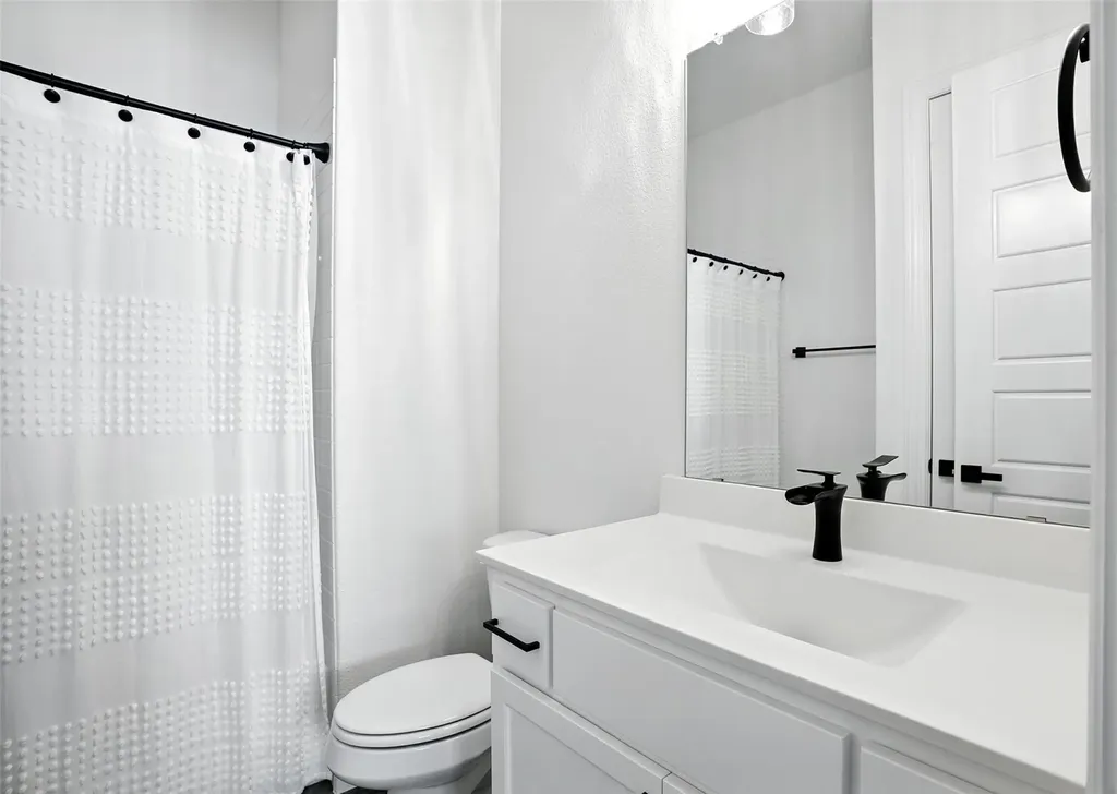 716 Colt Drive Aubrey TX 76227