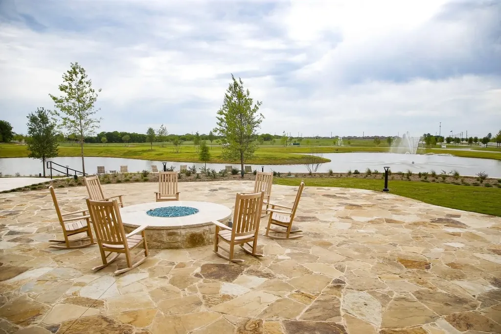716 Colt Drive Aubrey TX 76227