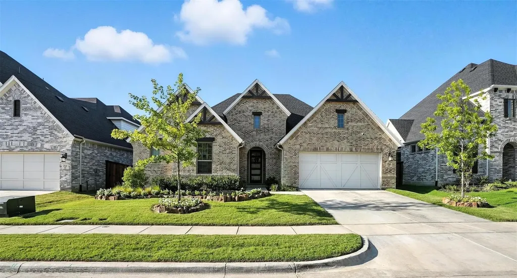 716 Colt Drive Aubrey TX 76227