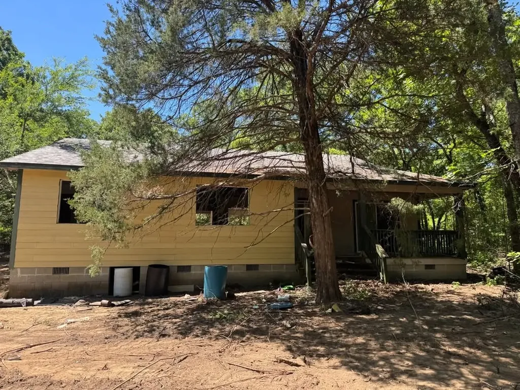 690 Private Road 6926 Road Eustace TX 75124