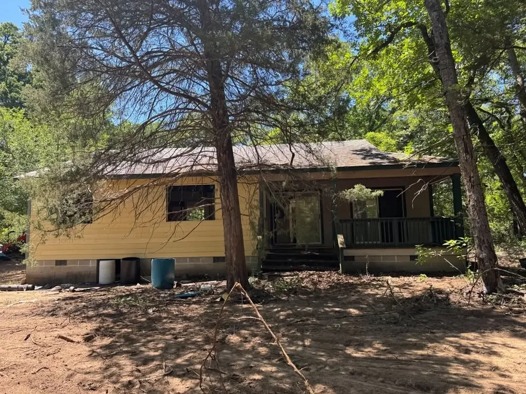 690 Private Road 6926 Road Eustace TX 75124
