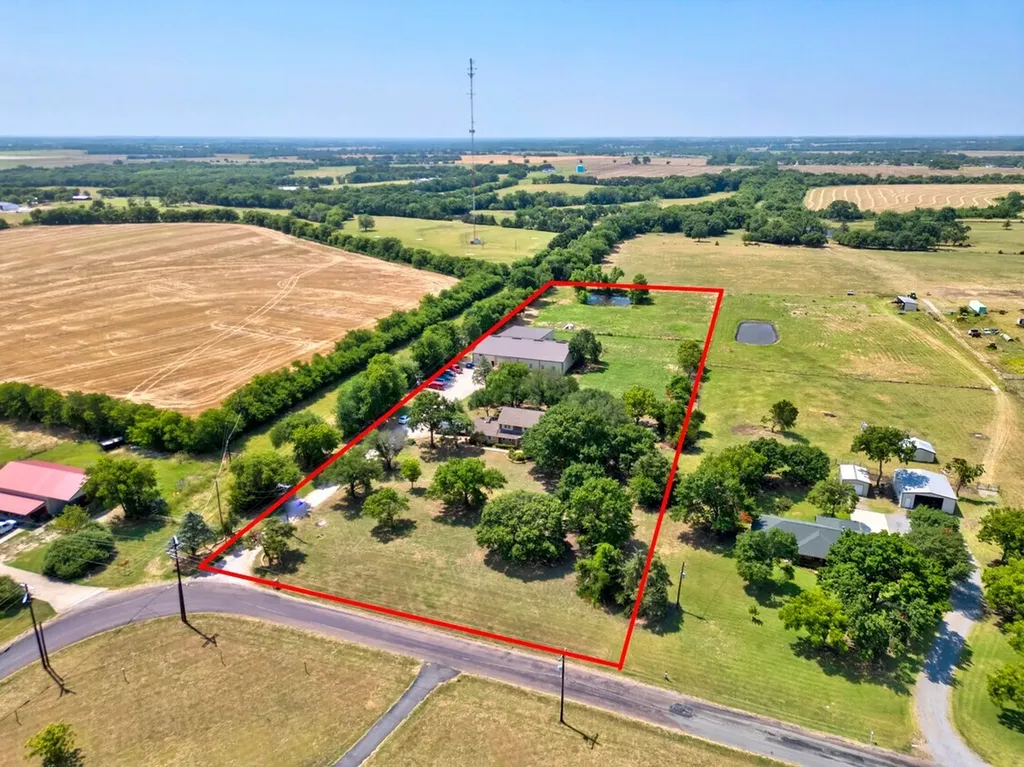 516 Stark Lane Sherman TX 75090