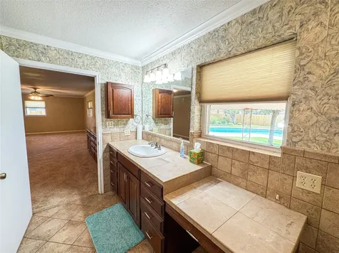 1102 N Avenue G Haskell TX 79521