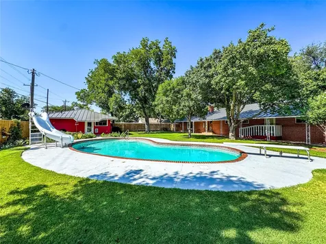 1102 N Avenue G Haskell TX 79521