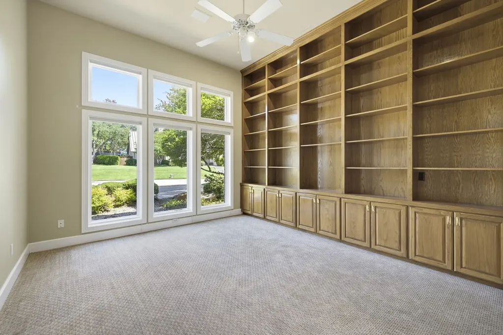 5916 Forest Highlands Drive Fort Worth TX 76132