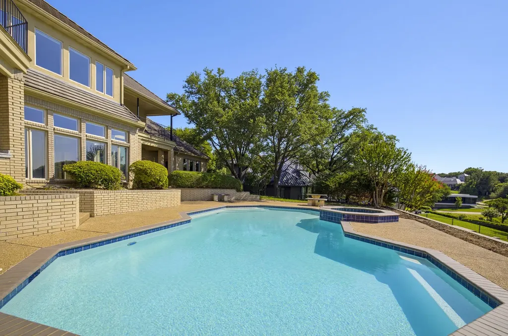 5916 Forest Highlands Drive Fort Worth TX 76132