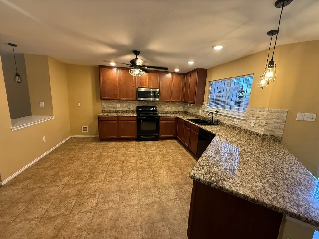 1329 Falcon Drive Dallas TX 75051