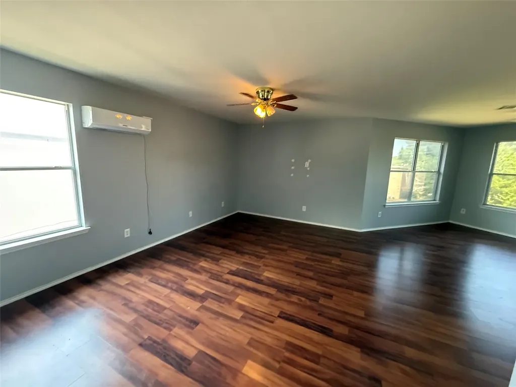 1329 Falcon Drive Dallas TX 75051