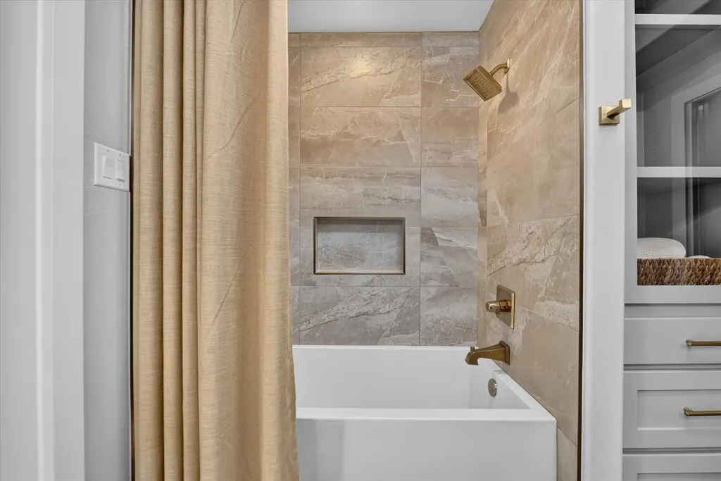 3505 Bellaire Park Court Fort Worth TX 76109