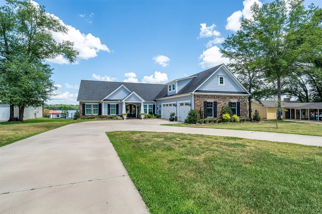 16241 Big Oak Bay Road Tyler TX 75707