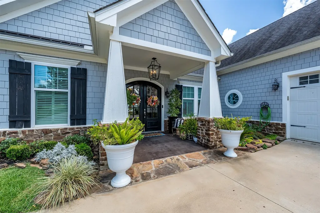 16241 Big Oak Bay Road Tyler TX 75707