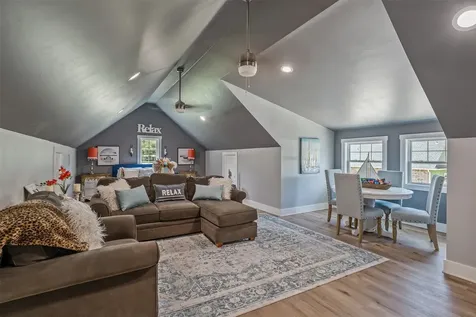 16241 Big Oak Bay Road Tyler TX 75707