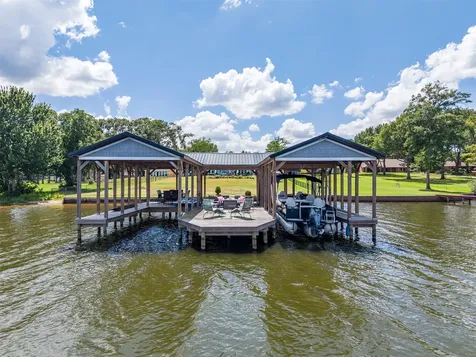 16241 Big Oak Bay Road Tyler TX 75707