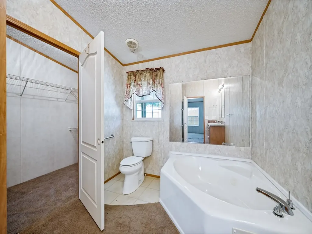 2356 Cr 211 Richland Springs TX 76877