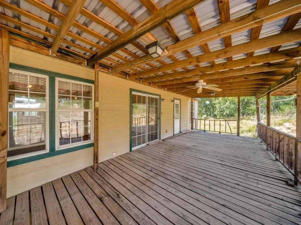 2356 Cr 211 Richland Springs TX 76877