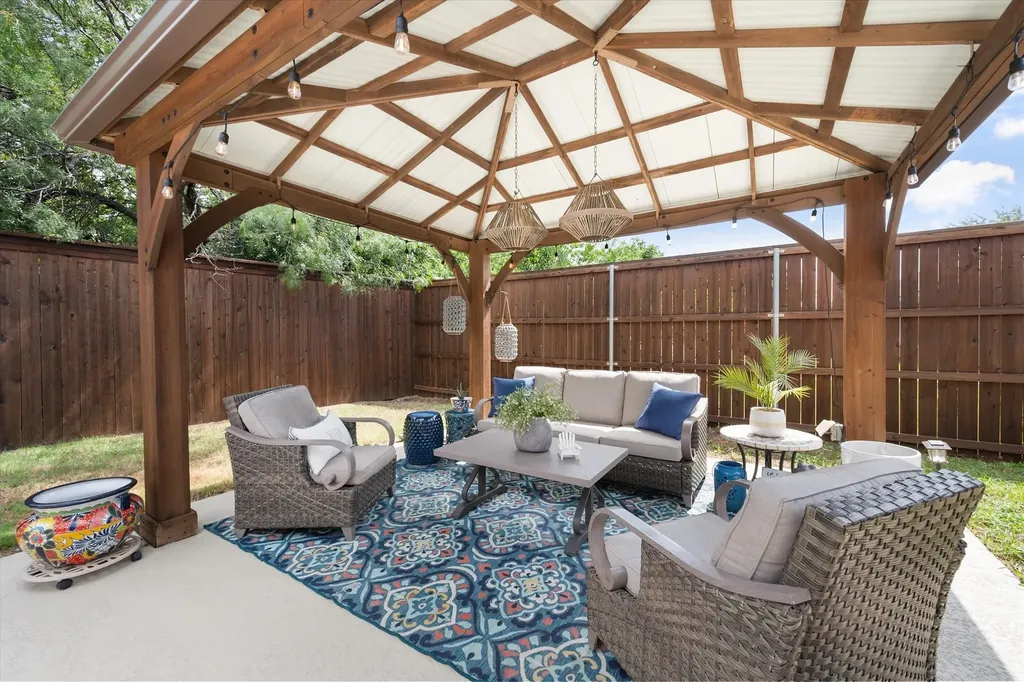 601 Mesa Vista Drive Crowley TX 76036