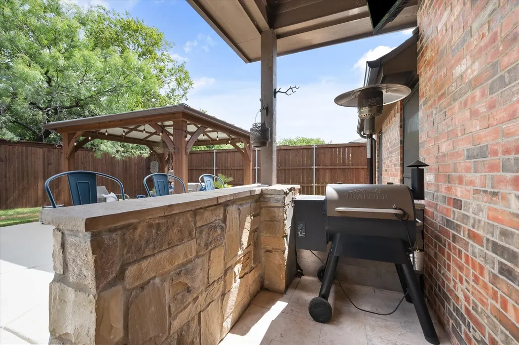 601 Mesa Vista Drive Crowley TX 76036