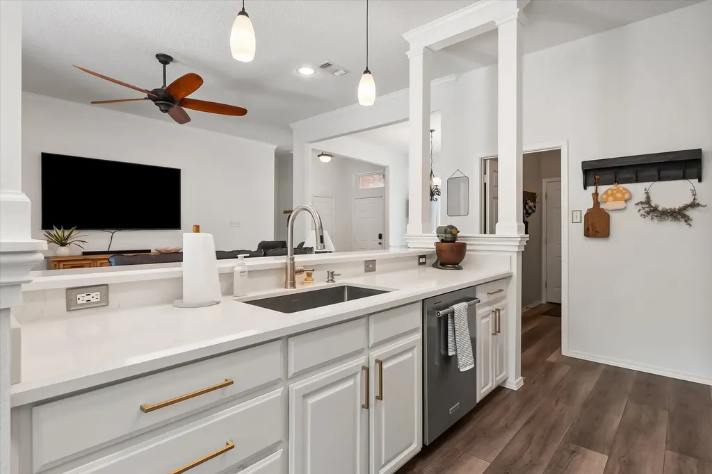 601 Mesa Vista Drive Crowley TX 76036