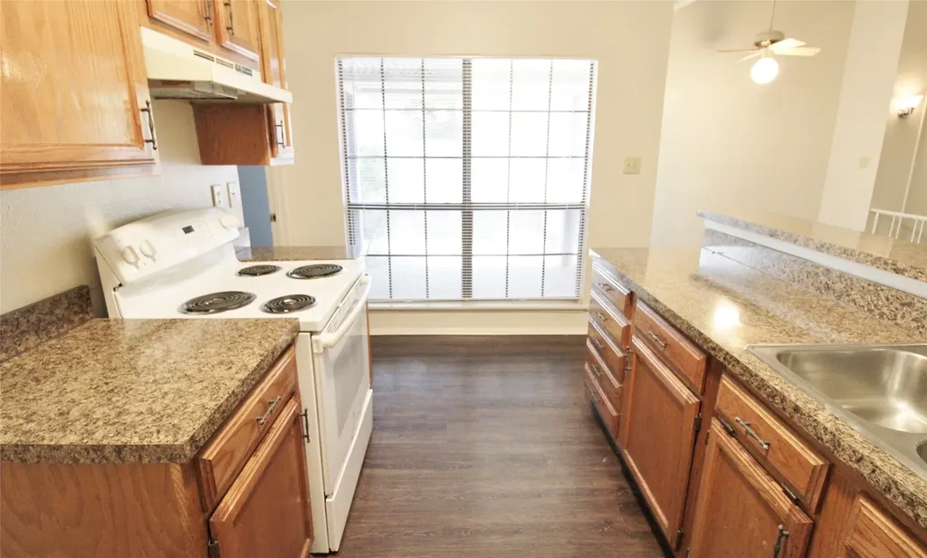 405 Pogue Street Cedar Hill TX 75104