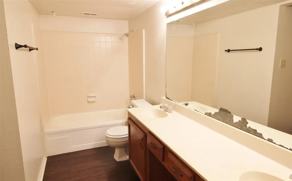 405 Pogue Street Cedar Hill TX 75104