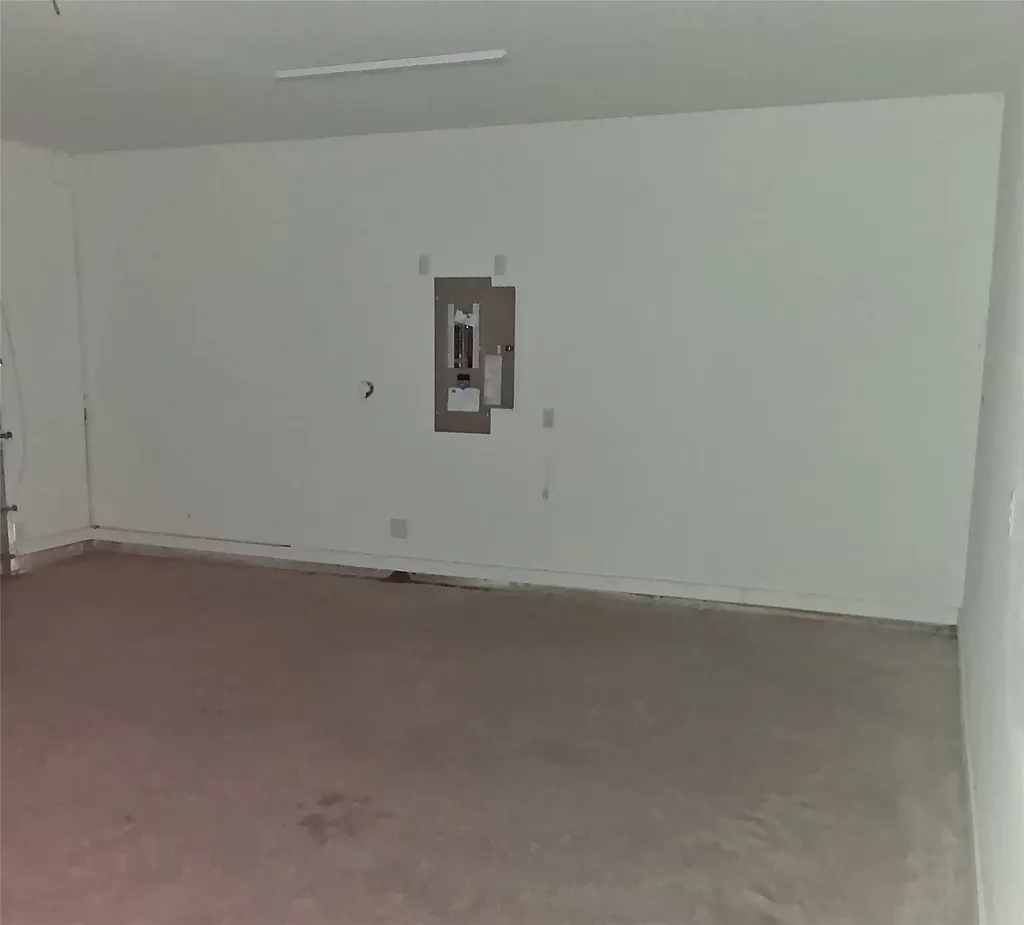 1904 Wesley Street Greenville TX 75401