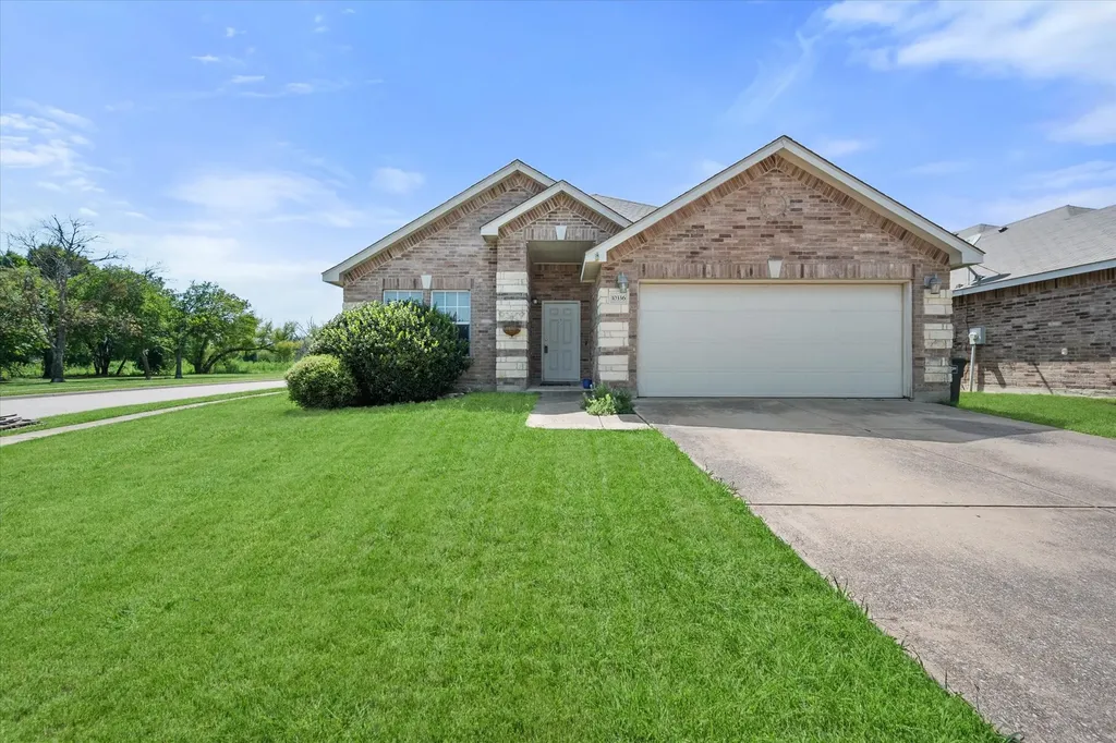 10336 Tammaron Trail Fort Worth TX 76140