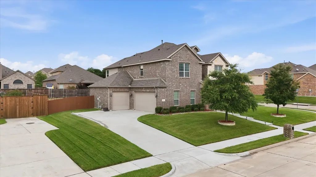 3033 Charing Cross Road Midlothian TX 76065