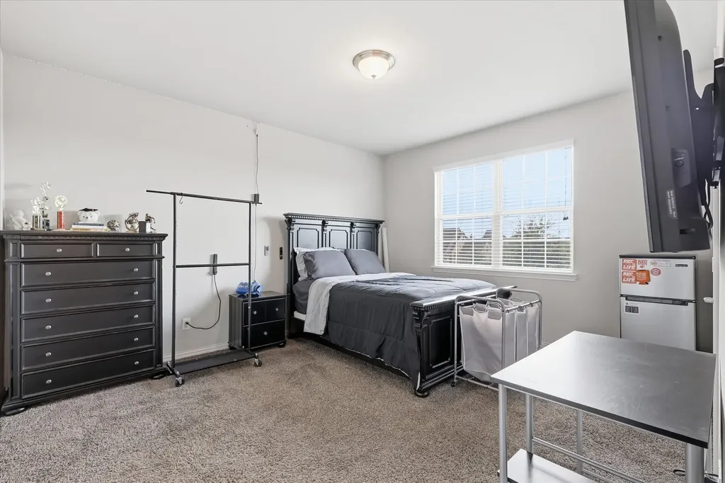 3033 Charing Cross Road Midlothian TX 76065