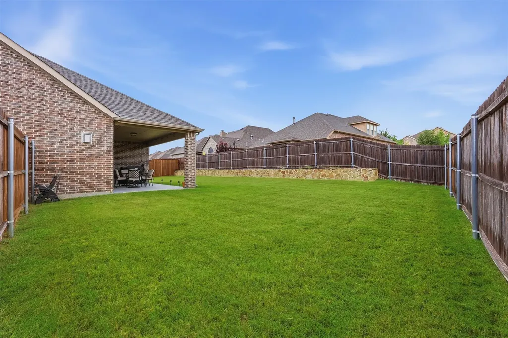 3033 Charing Cross Road Midlothian TX 76065