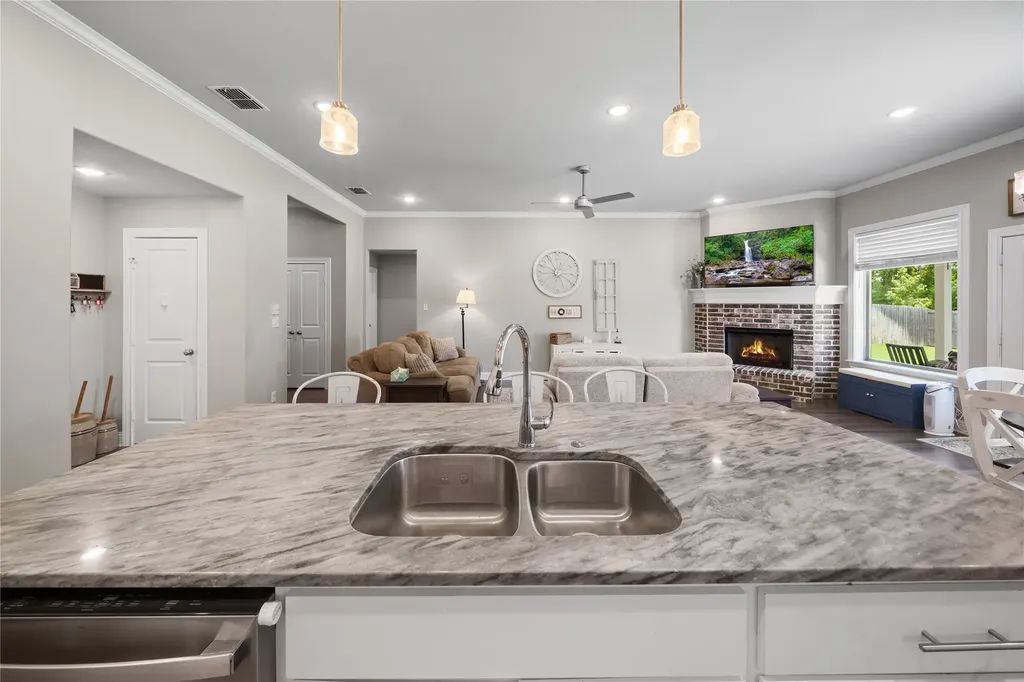 11479 Lindsey Garden Drive Tyler TX 75709