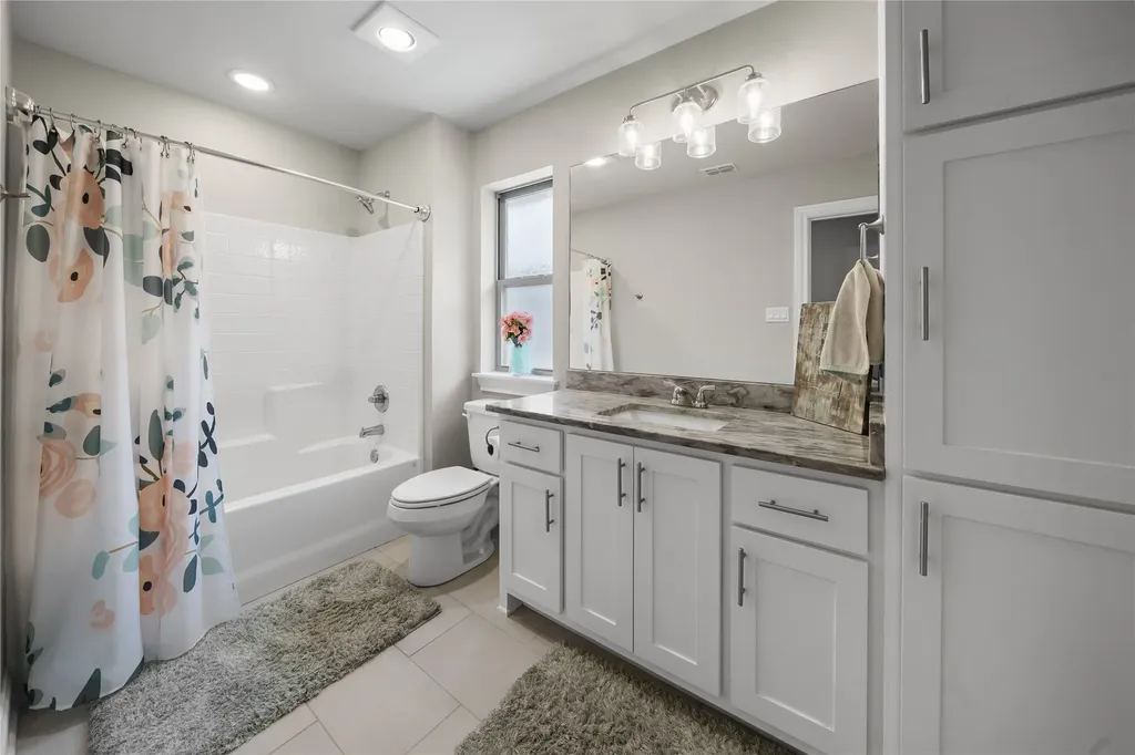 11479 Lindsey Garden Drive Tyler TX 75709
