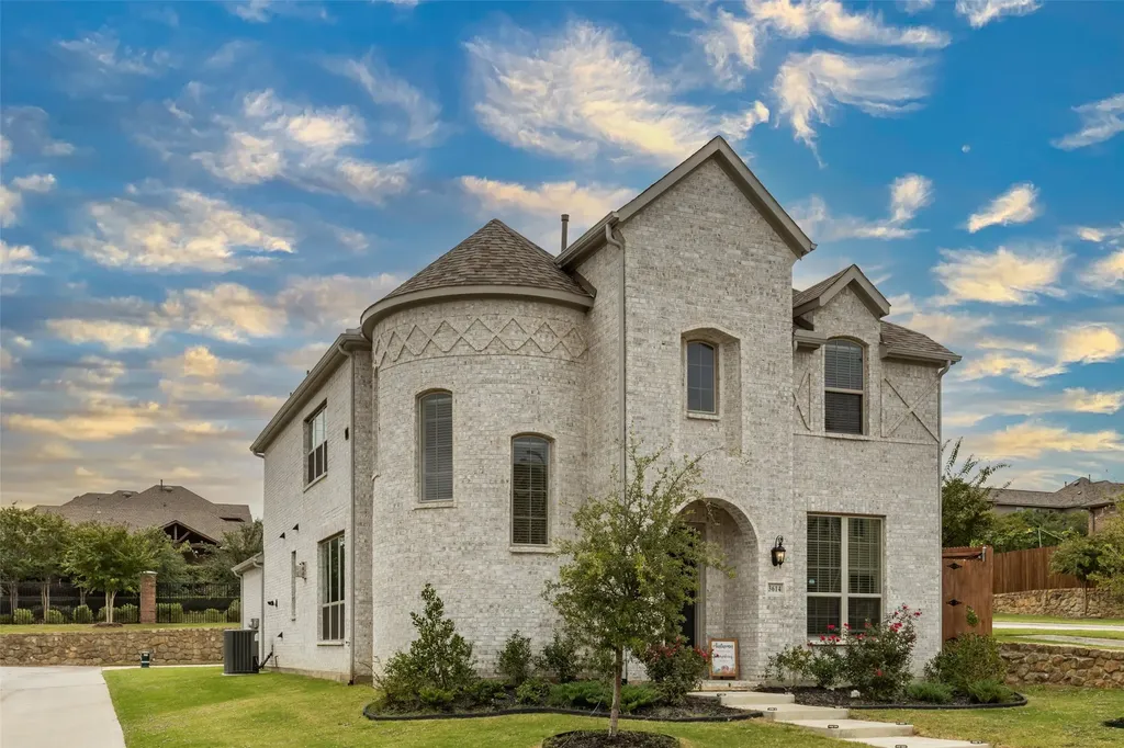 3614 Adriana Avenue Irving TX 75038