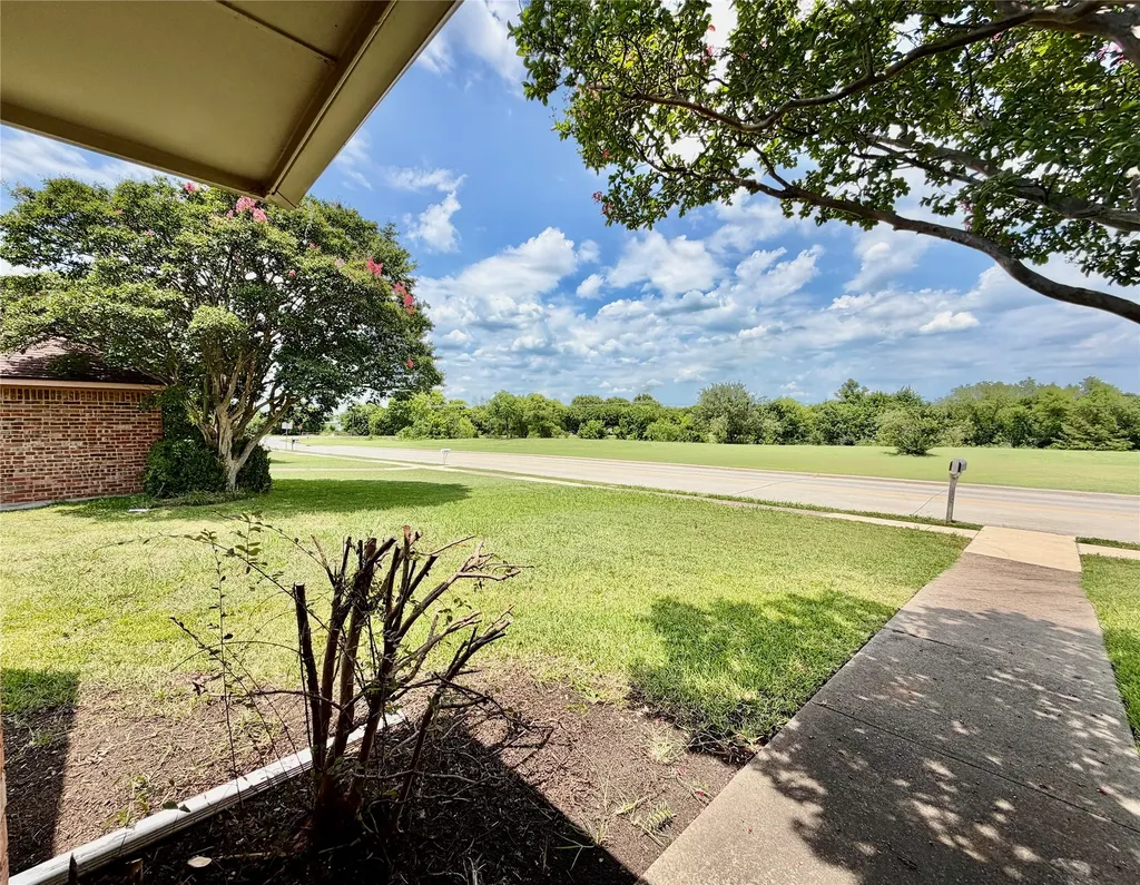 3205 Bryan Street Sachse TX 75048