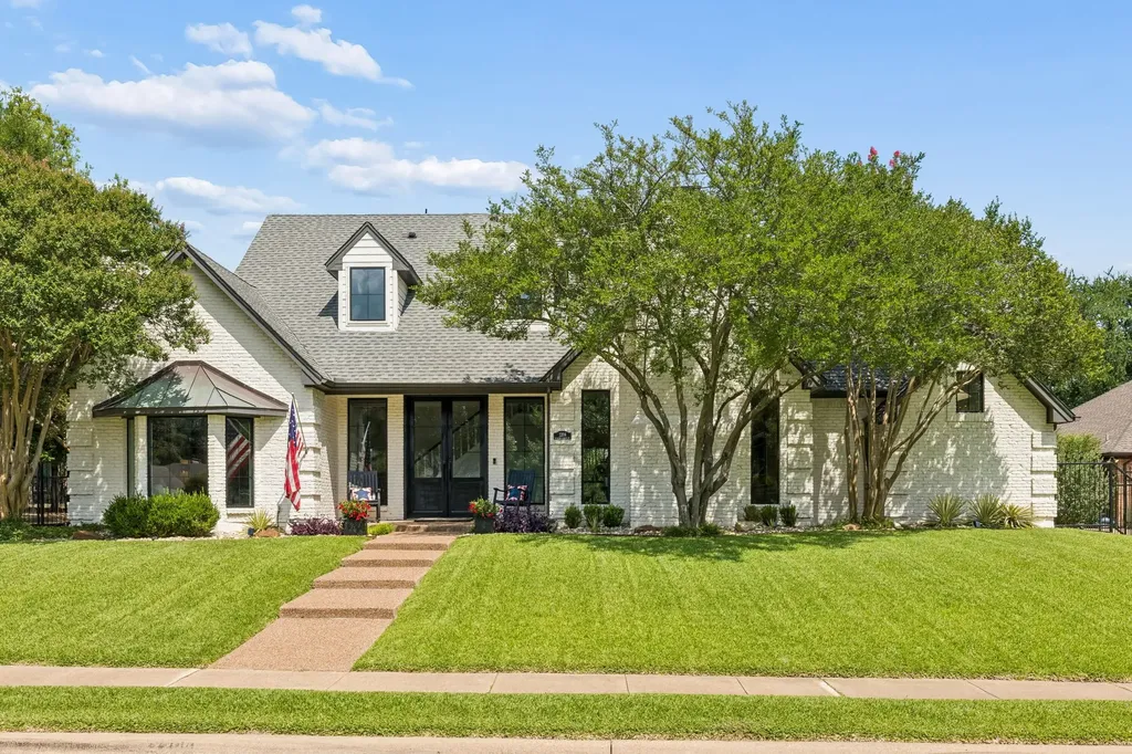 2204 Winding Hollow Lane Plano TX 75093