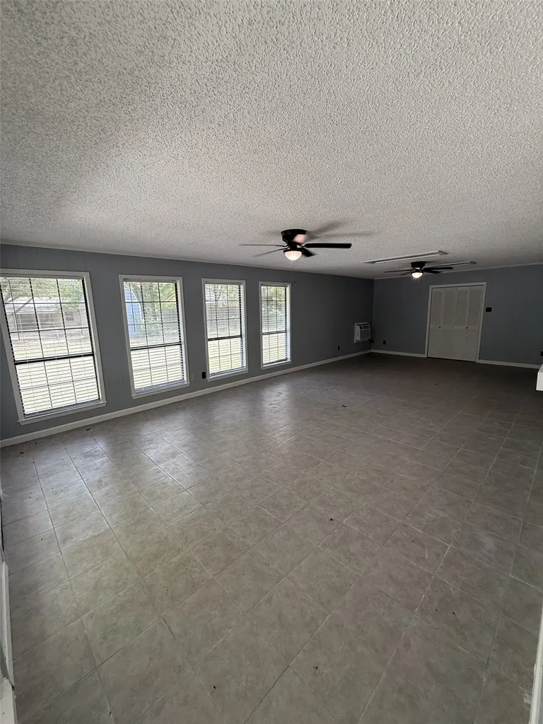 940 W Street Highway 243 Canton TX 75103