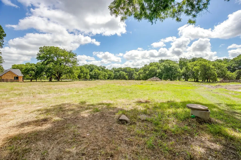 301 Dixon Road Aledo TX 76008