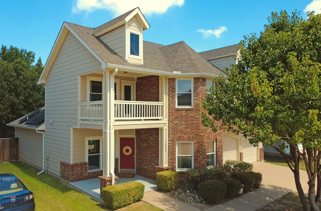 1504 Dun Loggin Drive Mckinney TX 75072